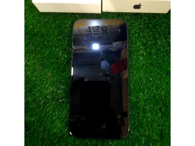 Apple iPhone 15 128GB MTML3J/A ブラック 国内版SIMフリー