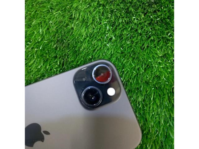 Apple iPhone 15 128GB MTML3J/A ブラック 国内版SIMフリー