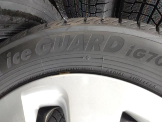 トヨタ純正 アクア/NHP10純正 スチールホイール+YOKOHAMA iceGUARD iG70