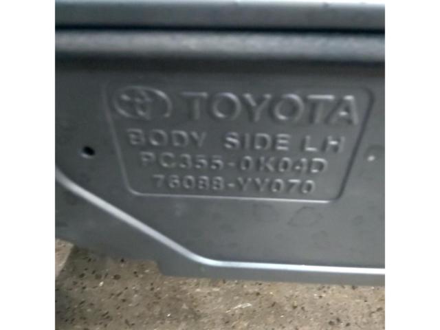 トヨタ純正 ハイラックス/GUN226純正 スポーツバー