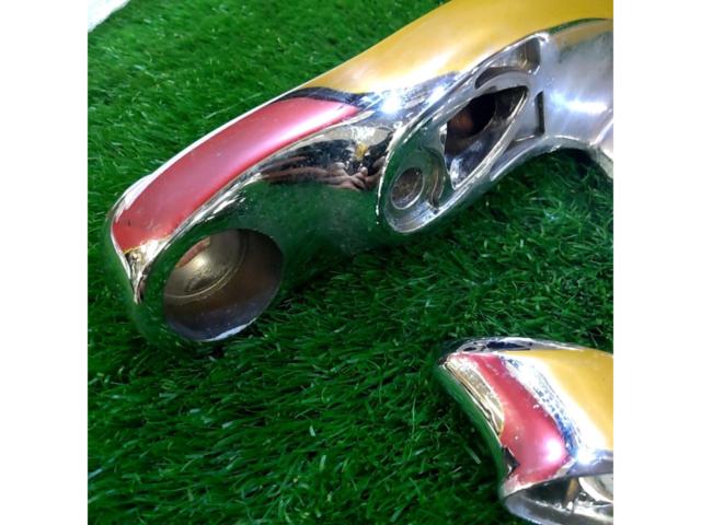 Unknown Manufacturer
Fog lamp bracket for FLHX/Street Glide