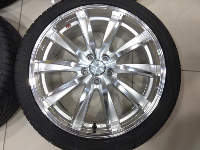 weds
LEONIS
CX
+
KENDA (Kenda)
KR2030/50 Prius, Corolla Touring, Impreza, 86/BRZ, etc.