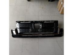ホンダ ステップワゴンスパーダ純正フロントグリル