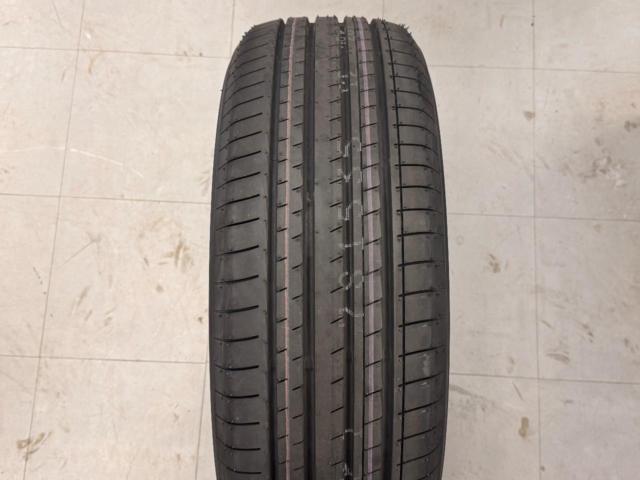 YOKOHAMA
ADVAN
V61
225 / 60R17