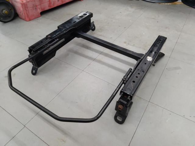 RECARO
Seat rail
