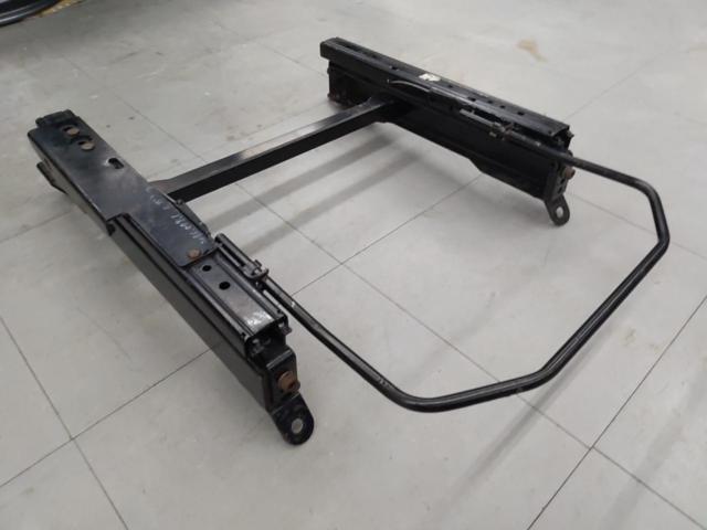 RECARO
Seat rail