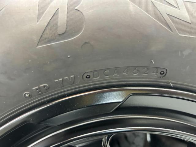 Aコン weds(ウェッズ)  STADBERGE  + BRIDGESTONE(ブリヂストン) BLIZZAK DM-V3