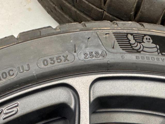 RAYS VERSUS VV21S+MICHELIN PILOTSPORT4S