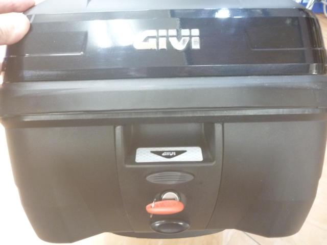 【GIVI】リアボックス 32L