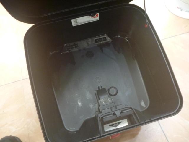 【GIVI】リアボックス 32L