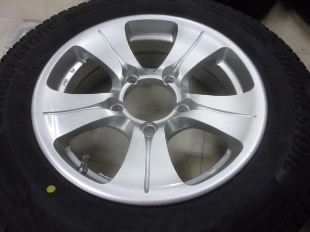 【INTER MILANO(インターミラノ)】 MUD BAHN XR-5+BRIDGESTONE BLIZZAK DM-V3