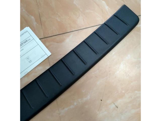 AVS リアバンパープロテクター
