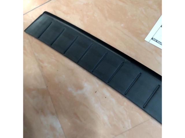 AVS リアバンパープロテクター