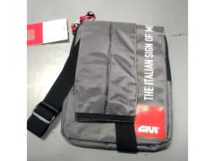 【GIVI】GIVI ショルダーバッグ QB01