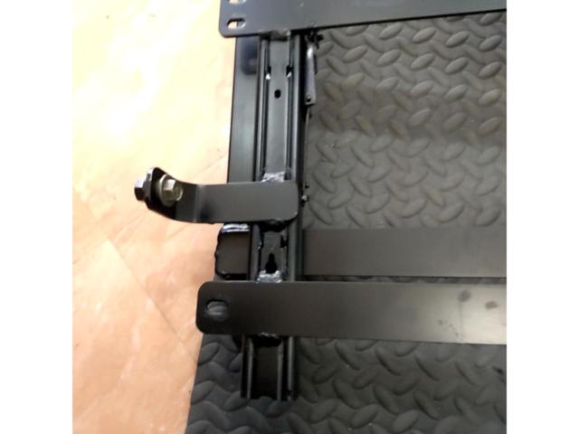 Unknown Manufacturer
Seat rail