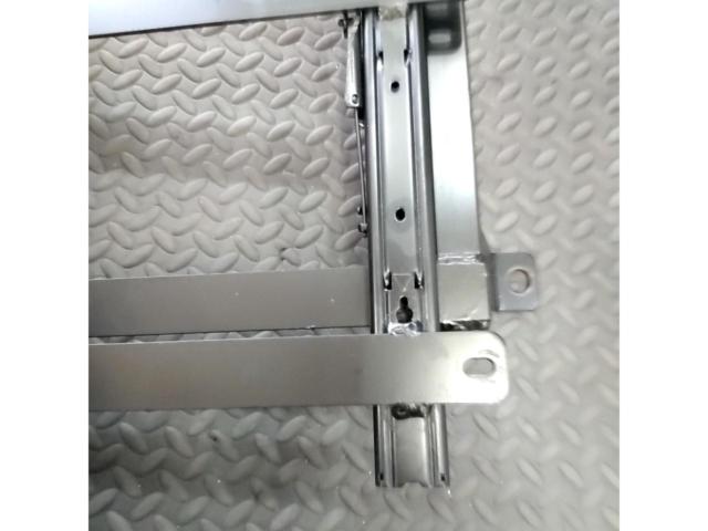 Unknown Manufacturer
Seat rail