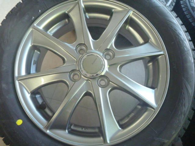 ☆お得なタイヤ新品セット☆AUTOBACS SEVEN(オートバックスセブン) LEBEN  + BRIDGESTONE(ブリヂストン) BLIZZAK VRX3