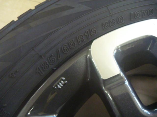 ホンダ純正(HONDA)  HONDA フリードクロスター【GT2/GT4】純正ホイール  + YOKOHAMA(ヨコハマ) 【YOKOHAMA】ice GUARD iG70