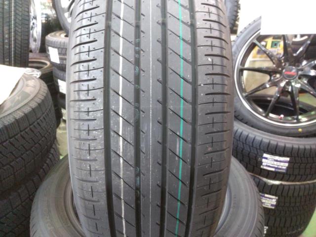 TOYO PROXES R60