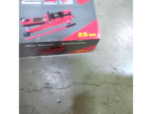 HYDRAULIC FLOOR JACK 2.5TONジャッキ