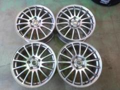 BRIDGESTONE (Bridgestone) ECO
FORME (Eco-form)
SE-12
(15SPOKE)