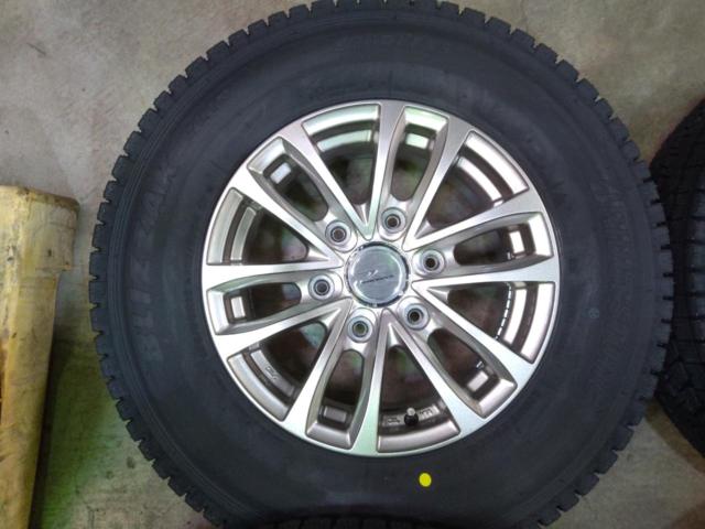 weds ADVENTURE PRODITA HC+  BRIDGESTONE(ブリヂストン) BLIZZAK VL10 195/80R15