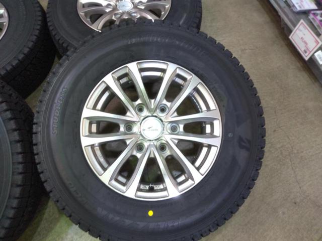 weds ADVENTURE PRODITA HC+  BRIDGESTONE(ブリヂストン) BLIZZAK VL10 195/80R15