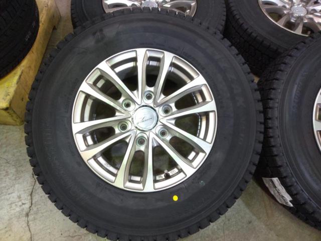 weds ADVENTURE PRODITA HC+  BRIDGESTONE(ブリヂストン) BLIZZAK VL10 195/80R15