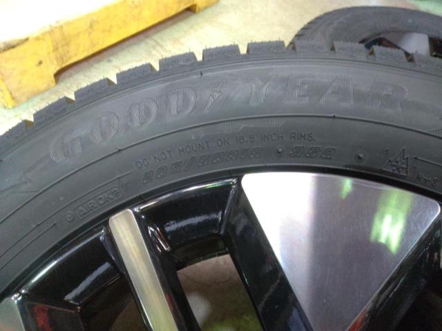 ホンダ純正(HONDA)  HONDA RP系ステップワゴンスパーダ純正ホイール  + GOODYEAR(グッドイヤー) CE NAVI 8 205/60R16 96Q +