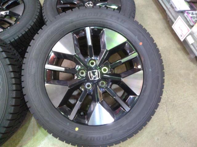 ホンダ純正(HONDA)  HONDA RP系ステップワゴンスパーダ純正ホイール  + GOODYEAR(グッドイヤー) CE NAVI 8 205/60R16 96Q +