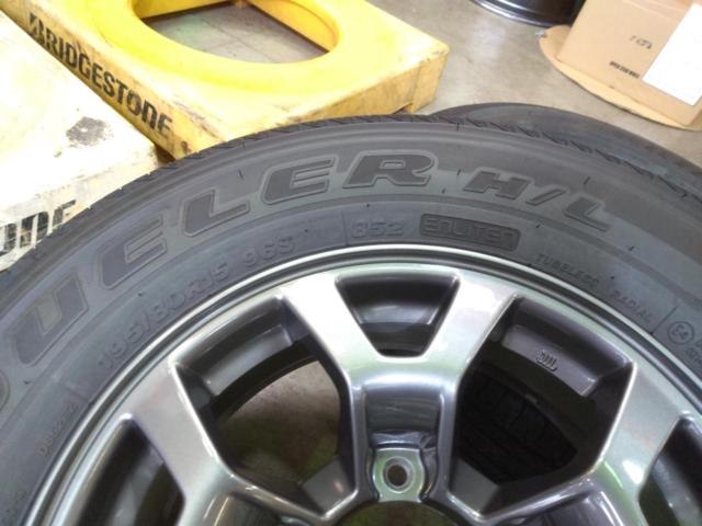 スズキ純正ジムニーノマド純正アルミホイール+BRIDGESTONE DUELER H/L