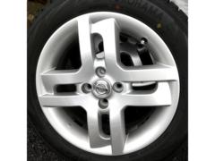 NISSAN キューブ純正アルミホイール + YOKOHAMA iceGUARD iG70