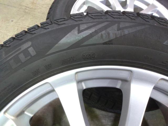La-Strada TIRADO α+PIRELLI WINTER ICE ZERO ASIMMETRICO