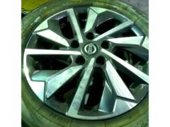NISSAN C27セレナ後期純正アルミホイール + TOYO TRANPATH mp7