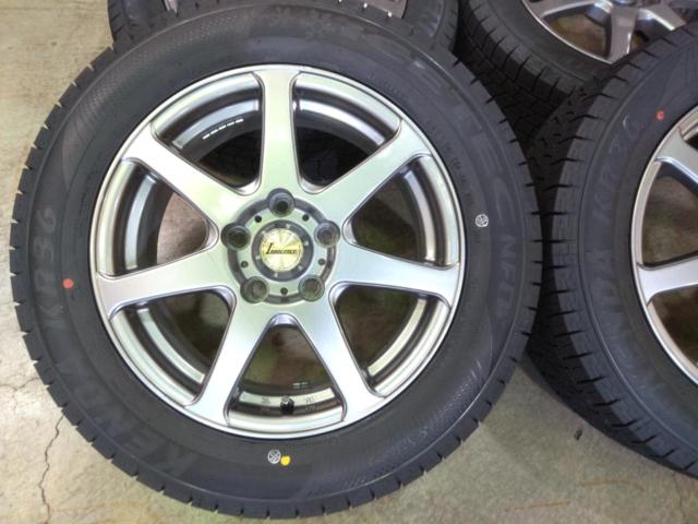 Brand new studless tires included!!! TREASURE
ONE
Innocence
Spoke wheels + KENDA
KR36