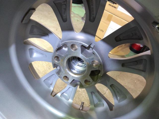 BRIDGESTONE BALMINUM
DS-M
+ MICHELIN
X-ICE
SNOW