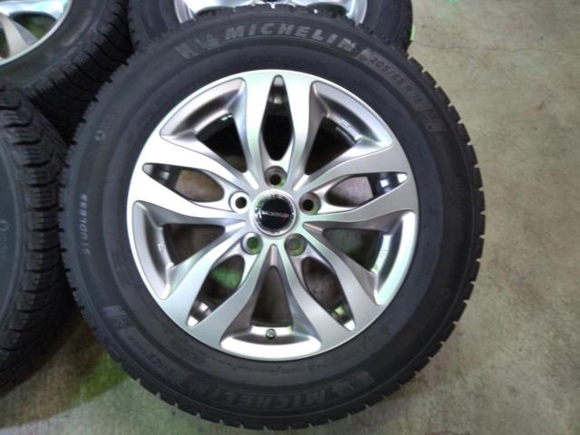 BRIDGESTONE BALMINUM
DS-M
+ MICHELIN
X-ICE
SNOW