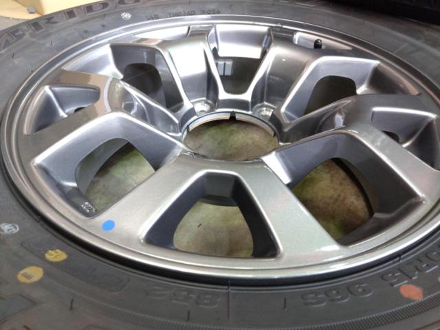 SUZUKI ジムニーノマド/シエラ純正アルミホイール + BRIDGESTONE DUELER H/L