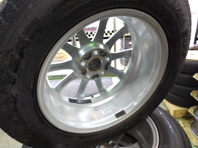 weds ravrion アルミホイール + GOODYEAR ICE NAVI SUV