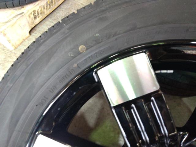 MITSUBISHI デリカD5 Pグレード純正アルミホイール+YOKOHAMA GEOLANDAR SUV G055
