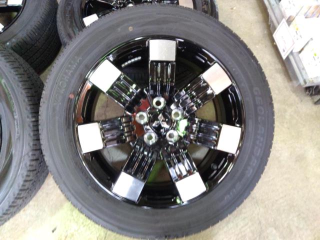 MITSUBISHI デリカD5 Pグレード純正アルミホイール+YOKOHAMA GEOLANDAR SUV G055