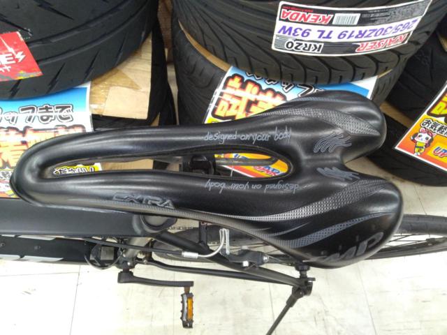 GIANT ESCAPE RX3 700×28c