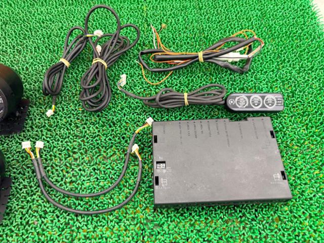 D'efi
LINK
METER
ADVANCE
CR
Oil temperature/oil pressure/water temperature/boost gauge + control unit set