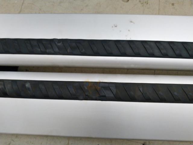 Legacy Outback bolt-on kit
THULE
Wingbar set