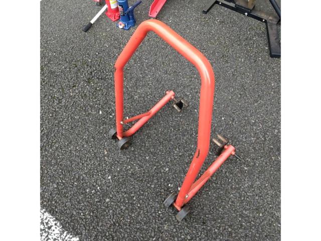 Unknown Manufacturer
Maintenance stand