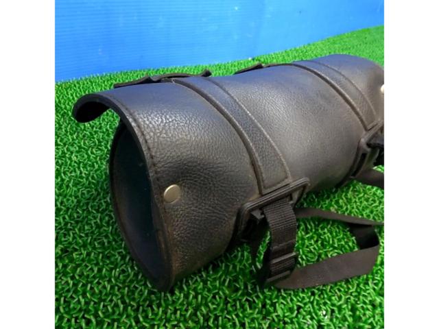 [Generic] manufacturer unknown
Leather pouch