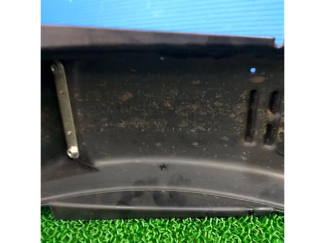 250TR Kawasaki
Original rear fender
