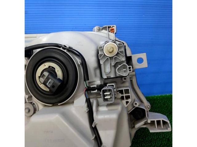 Hiace / 200 series Toyota genuine
Hiace / 200 system
6 type
Dark Prime II
Genuine headlight