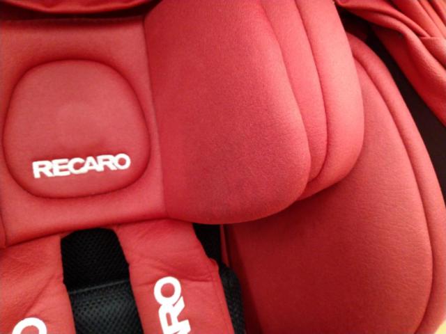 RECARO
Zero One
Select
Coral red
RC6305.21546.07
Child seat
