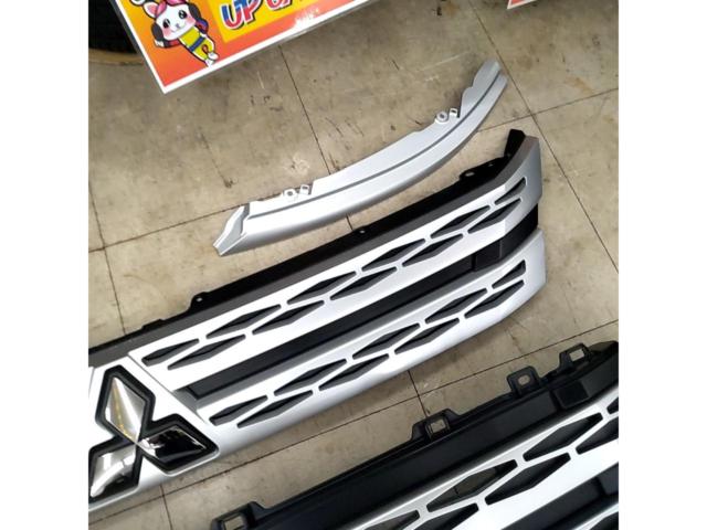 Delica D: 5 Mitsubishi genuine
Delica D: 5
Genuine front grill set